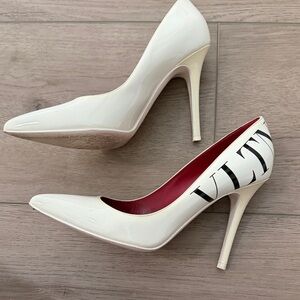 Elegant White Stiletto Heels